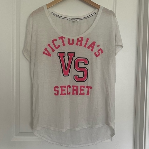 Victoria's Secret Tops - Victoria’s Secret graphic tee size L